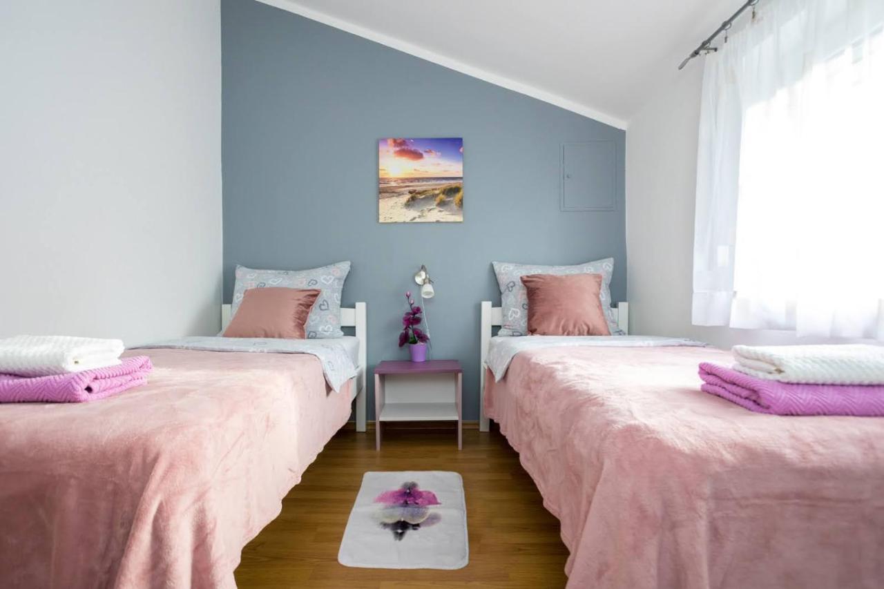 Apartman Luni Sa Bazenom - Malinska, Sveti Anton Sveti Anton  Zewnętrze zdjęcie